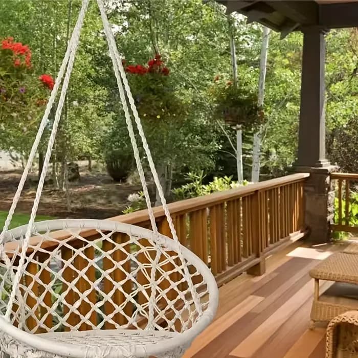 Chaise suspendue tissée avec dossier pour intérieur et extérieur