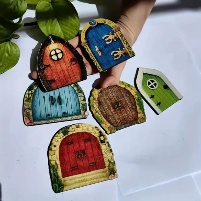 Lot 6 fées en bois pour porte jardin