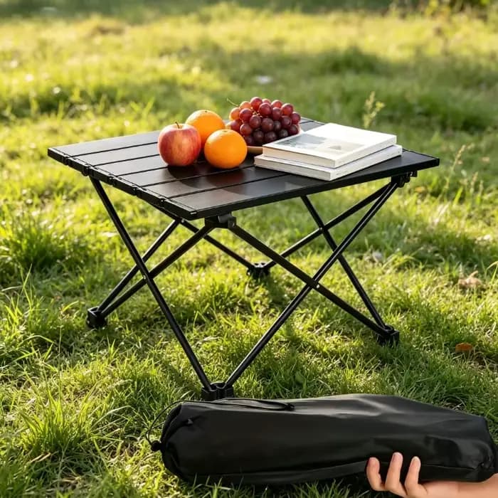 Table pliante compacte