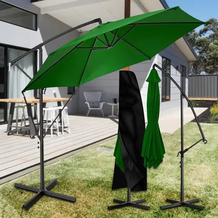 Protection contre le vent pour grands parasols en porte-à-faux