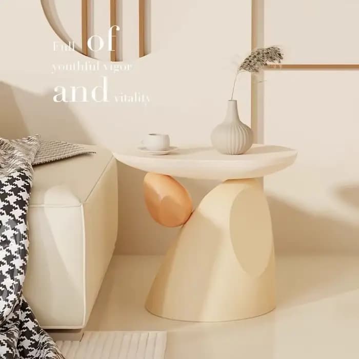 Pièces décoratives de sol pour salon, style crème, à placer près du canapé, pour une touche de décoration intérieure raffinée.