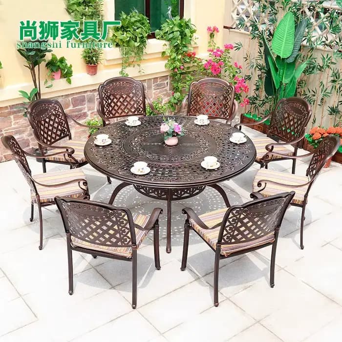 Combinaison table et chaise en fonte d'aluminium