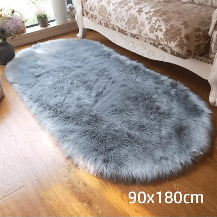 Tapis de fourrure ovale