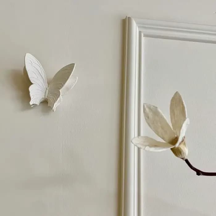 Décoration murale papillon, lot de 2, papillon en plâtre blanc 3D, art mural pour salon, chambre à coucher, décoration de style français pour la maison