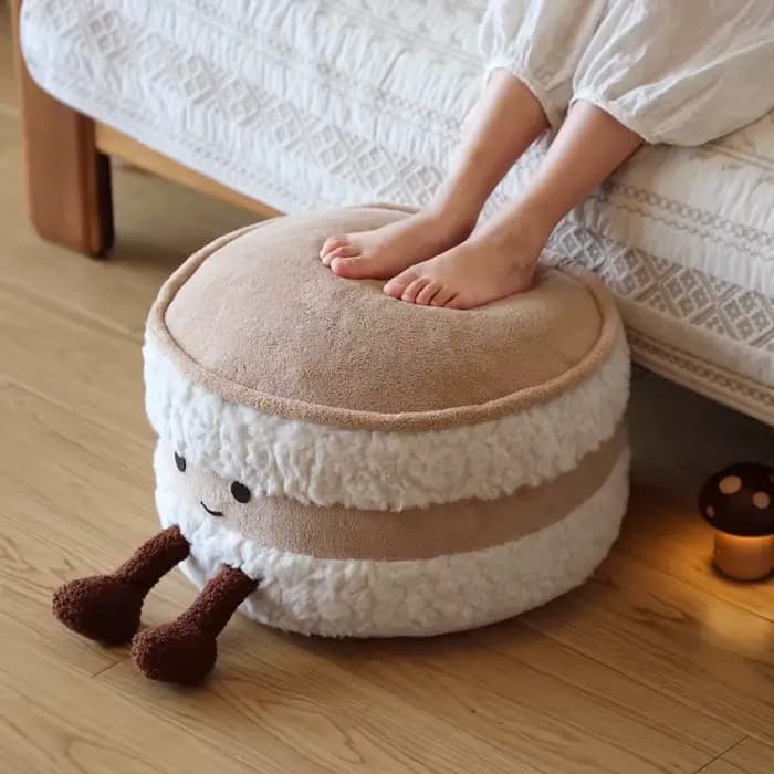Pouf en forme de pain mignon
