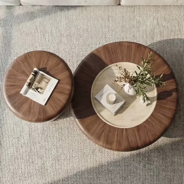 Table basse ronde en bois marron
