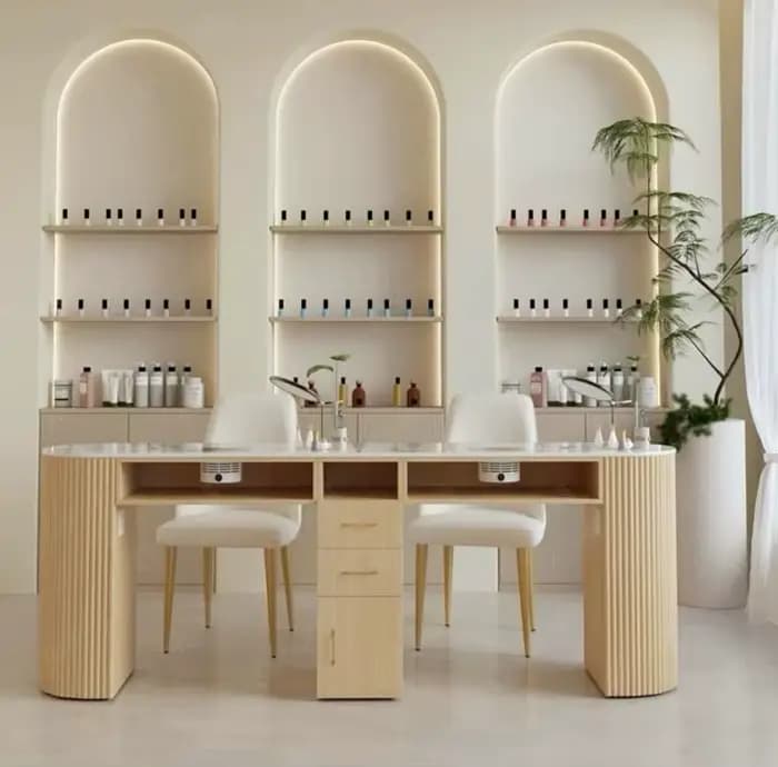 Équipement de Salon de manucure personnalisé, Table de technologie d'ongles en bois massif avec collecteur de poussière, bureau et chaise de manucure à vendre