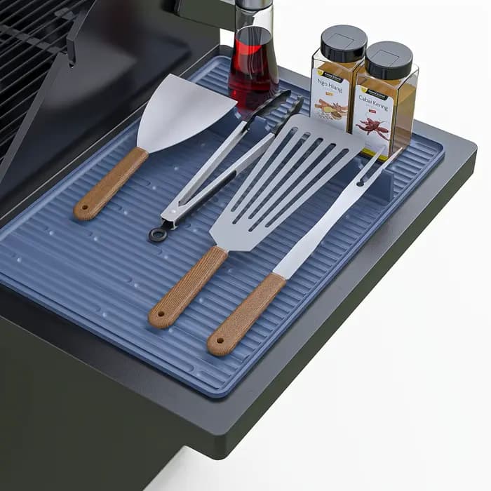 Tapis de gril en Silicone pour plaques noires, organisateur d'outils de barbecue avec tampon d'égouttement, spatule et porte-ustensiles pour la cuisine en plein air