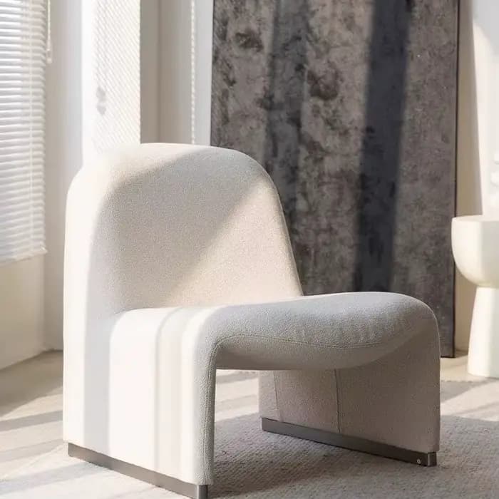 Canapé simple élégant, chaise longue de luxe de styliste