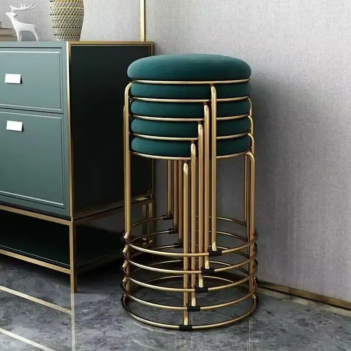 Petit tabouret de ménage, Mini chaise Portable multifonctionnelle pour la maison et le jardin, noir/