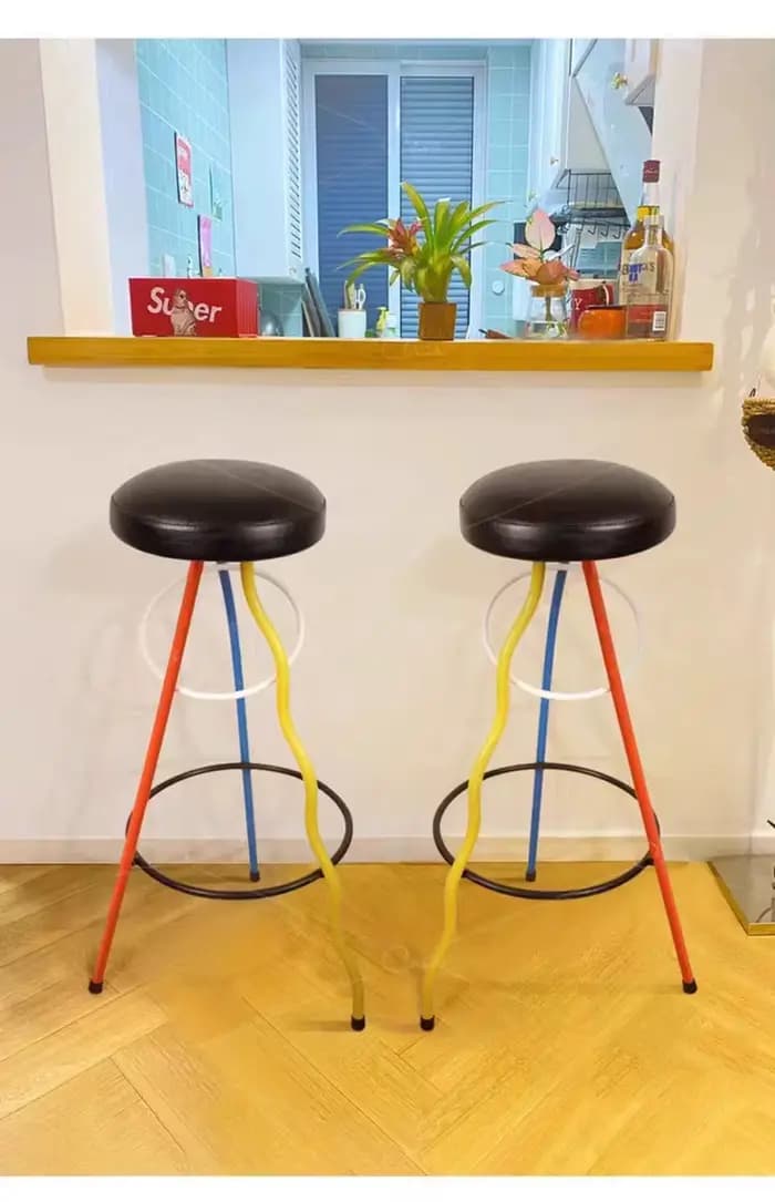 Tabouret de bar Memphis à pieds hauts, tabouret de cuisine, tabouret de bar style médiéval, chaise d