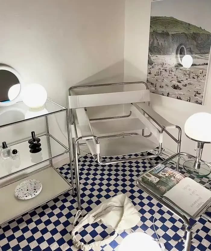 Chaise d'appoint inspirée du design, cadre en acier inoxydable avec selle, siège en cuir, chaise de