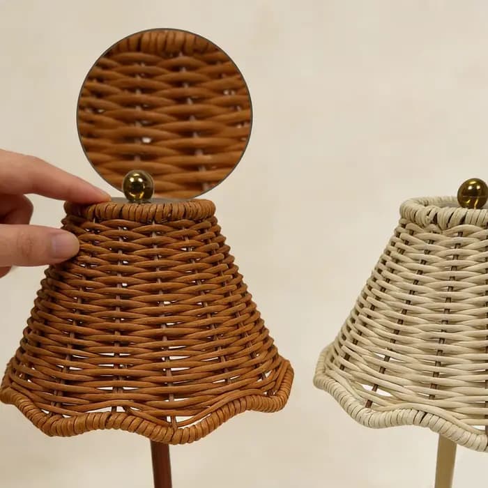 Lampes de table en rotin