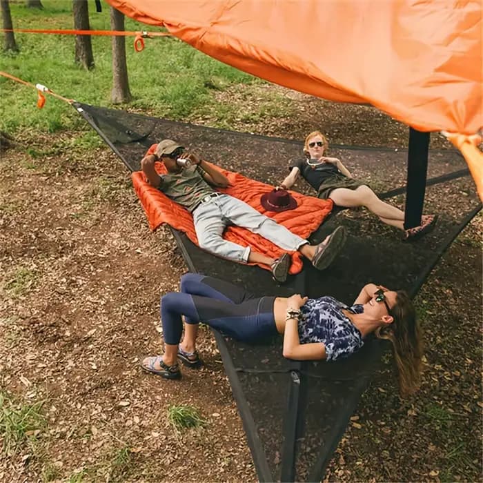 Hamac triangulaire en maille portable