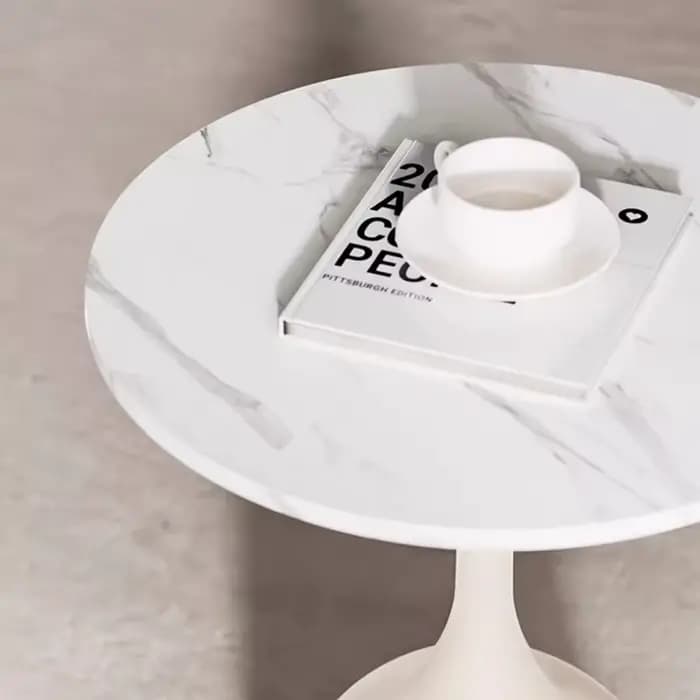 Table d'appoint au design tendance