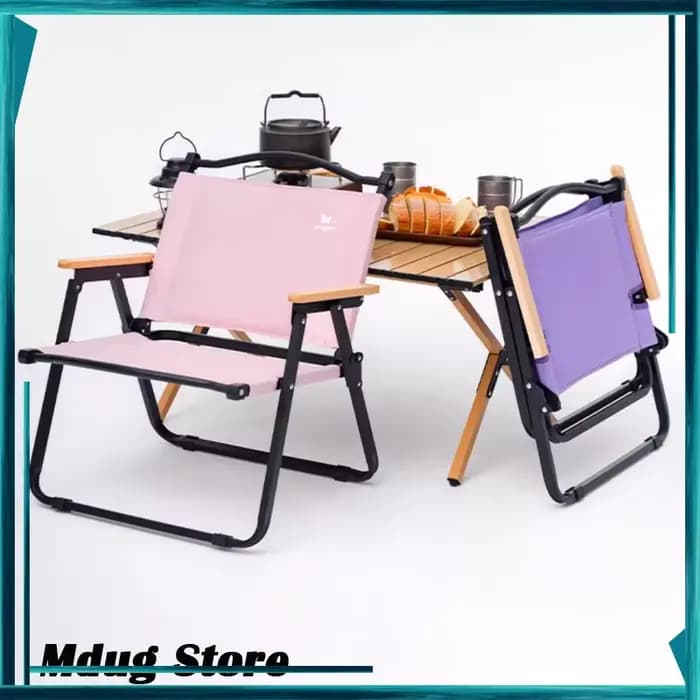 Chaises de plage de jardin violettes
