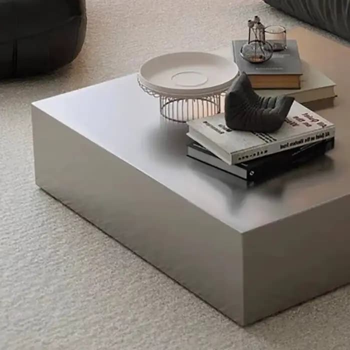 Table basse industrielle carrée minimaliste esthétique nordique