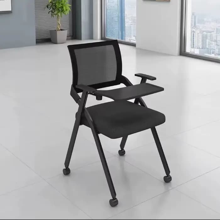 Chaise de formation pliante avec tableau de bureau