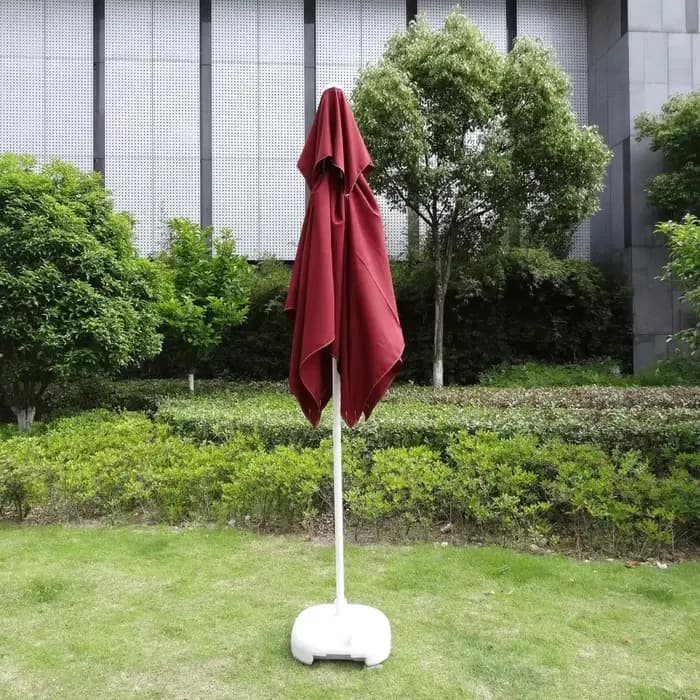 Parapluie carré en polyester anti-UV pour l'extérieur