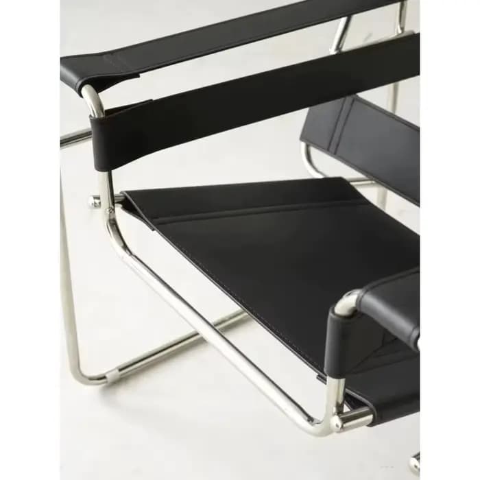 Fauteuil à bascule Bauhaus en acier tubulaire et cuir