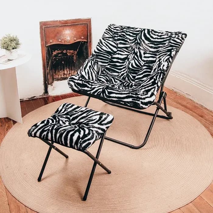 Chaise longue pliante inclinable pour intérieur et extérieur
