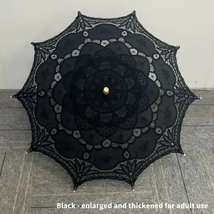 Parasol en dentelle ajourée rétro français