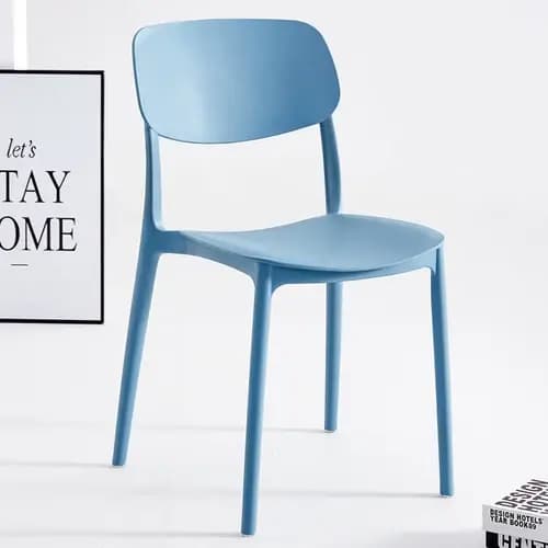Chaises de salle à manger en plastique ultralégères
