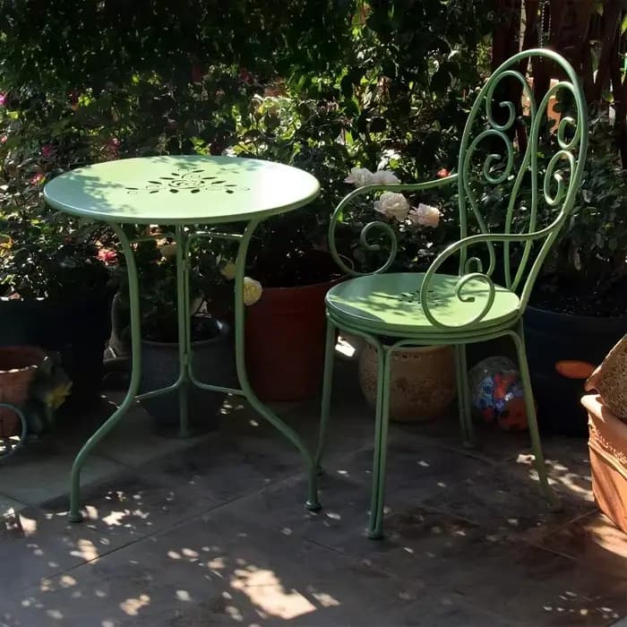 Table de jardin évidée en fer de style américain